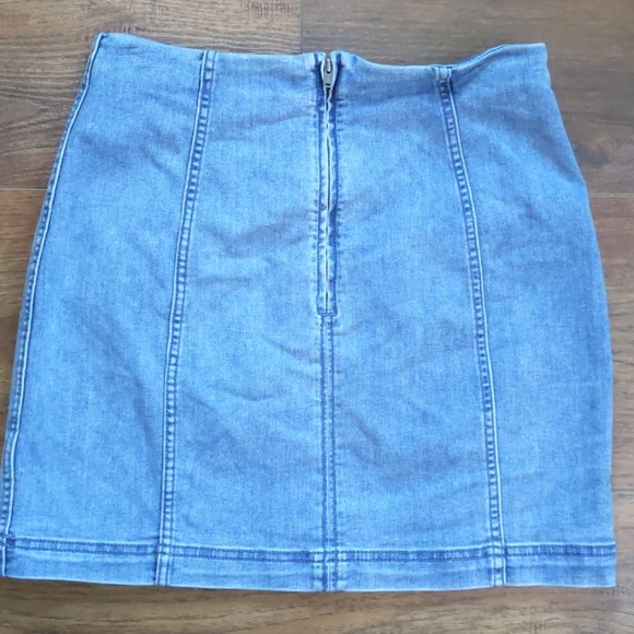 Free people denim mini skirt - Picture 4 of 4